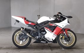 YAMAHA YZF-R1 RN09