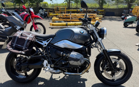 BMW nine T Pure 2023 0L61