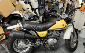 SUZUKI VAN VAN 200 NH42A