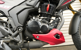 HONDA  HORNET 2.0 MC56