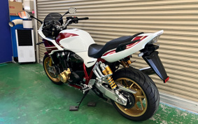 HONDA CB1300 SUPER  BOL DOR  SPECIAL  2023 SC54