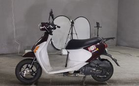 SUZUKI LETS4 CA45A