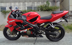 HONDA CBR600F 2001 PC35