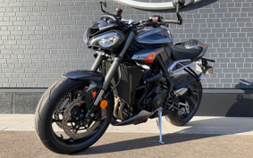 TRIUMPH  TRIUMPH  STREET  TRIPLE RS 2024 HDA614