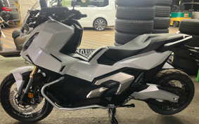 HONDA X-ADV 750 2025 RH21