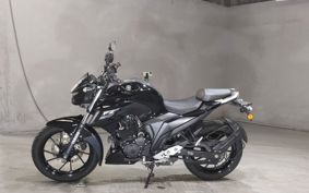 YAMAHA FZ25 RG69