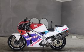 HONDA VFR400R NC30