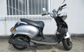 YAMAHA VINO125 SE24