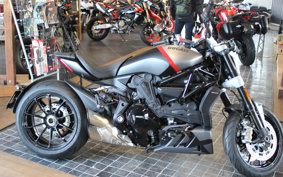 DUCATI  DUCATI XDIAVEL BLACK  STAR  2022 1G00
