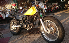 YAMAHA TW225 DG09J