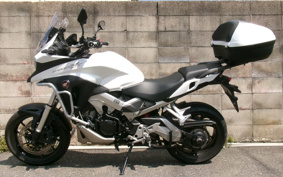HONDA VFR800X 2017 RC80