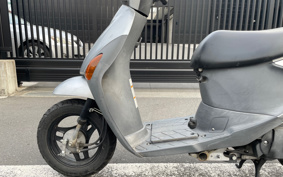 SUZUKI LETS4 CA45A