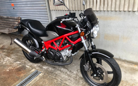 HONDA VTR 250 MC33