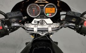 SUZUKI BANDIT1200 GV79A