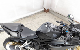 HONDA CBR250RR MC51