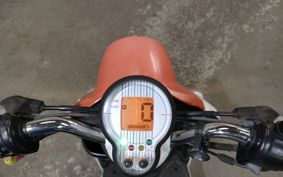 YAMAHA E- VINO  SY11J