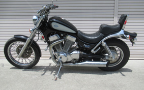 SUZUKI INTRUDER 1400 1995 VX51L