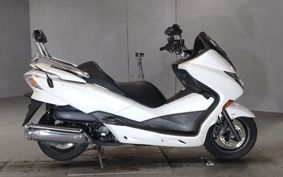 HONDA FORZA Z MF10