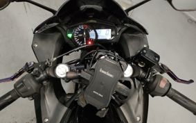 YAMAHA YZF-R25 RG10J