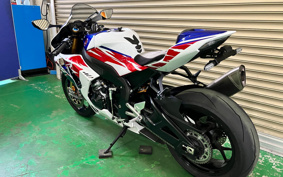 HONDA CBR1000RR-R FB SP 2022 SC82