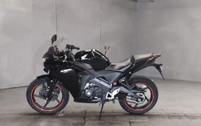 HONDA CBR125R JC50