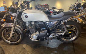HARLEY  HARLEY RH975 NIGHT  STAR  2022 ZH1