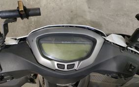 SUZUKI SU WISH LTD DV12B