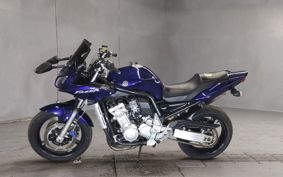 YAMAHA FZ-1 FEATHER RN06