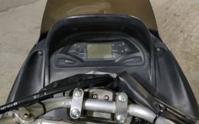 YAMAHA MAJESTY 125 SE27
