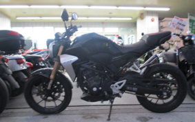HONDA CB250R MC52