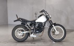 YAMAHA TW225 DG09J