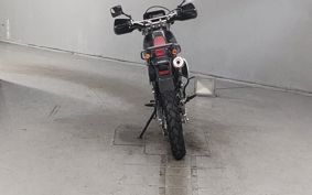 SUZUKI DJEBEL250XC SJ45A