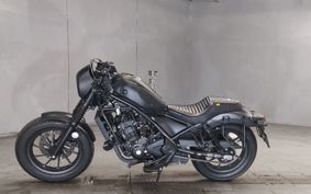 HONDA REBEL MC49