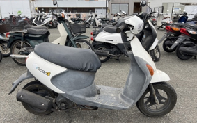 SUZUKI LETS4