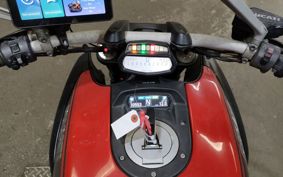 DUCATI  DUCATI  DIAVEL  CARBON  G100AB