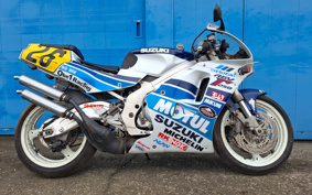 SUZUKI RGV250 VJ22A