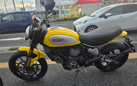 DUCATI  DUCATI  SCRAMBLER  ICON  2019 KB01
