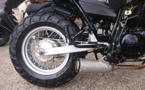 YAMAHA TW225 DG09J