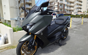 YAMAHA T-MAX 560 TECHMAX ABS 2020 SJ19J