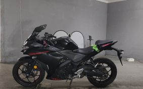 YAMAHA YZF-R25 RG10J