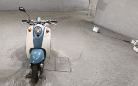 YAMAHA VINO 5AU