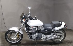 HONDA X4 SC38