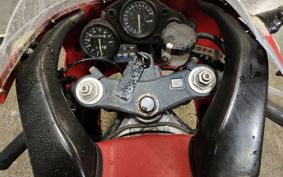 HONDA RVF400 NC35