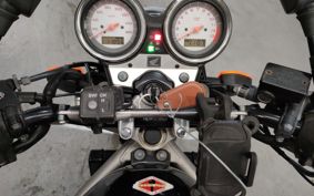 HONDA VTR 250 MC33