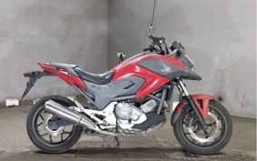 HONDA NC 700 X RC63