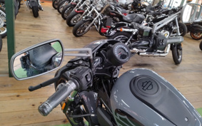 HARLEY  HARLEY RH975 NIGHT  STAR  2022 ZH1