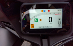 HONDA CBR650R E-CLUTCH 2025 RH17