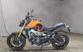 YAMAHA MT-09 RN34J