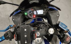 YAMAHA YZF-R25 RG10J