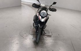 SUZUKI V STROM 250 DS11A